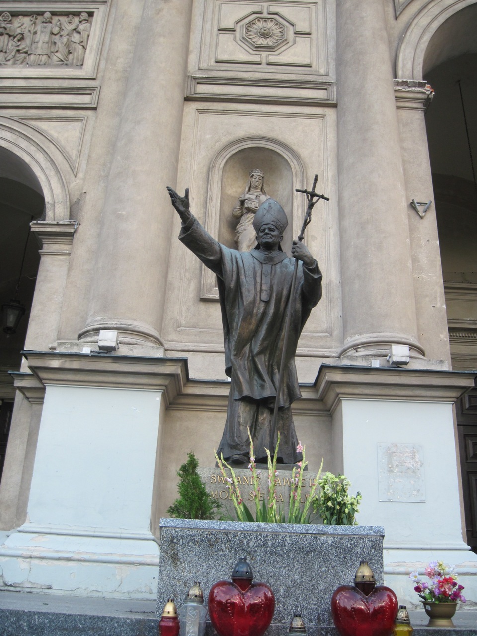 6-Varsavia-Statua dedicata a Giovanni Paolo II-Congresso eucaristico